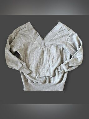 Nike grey v neck sweatshirt Size XS #athleisure